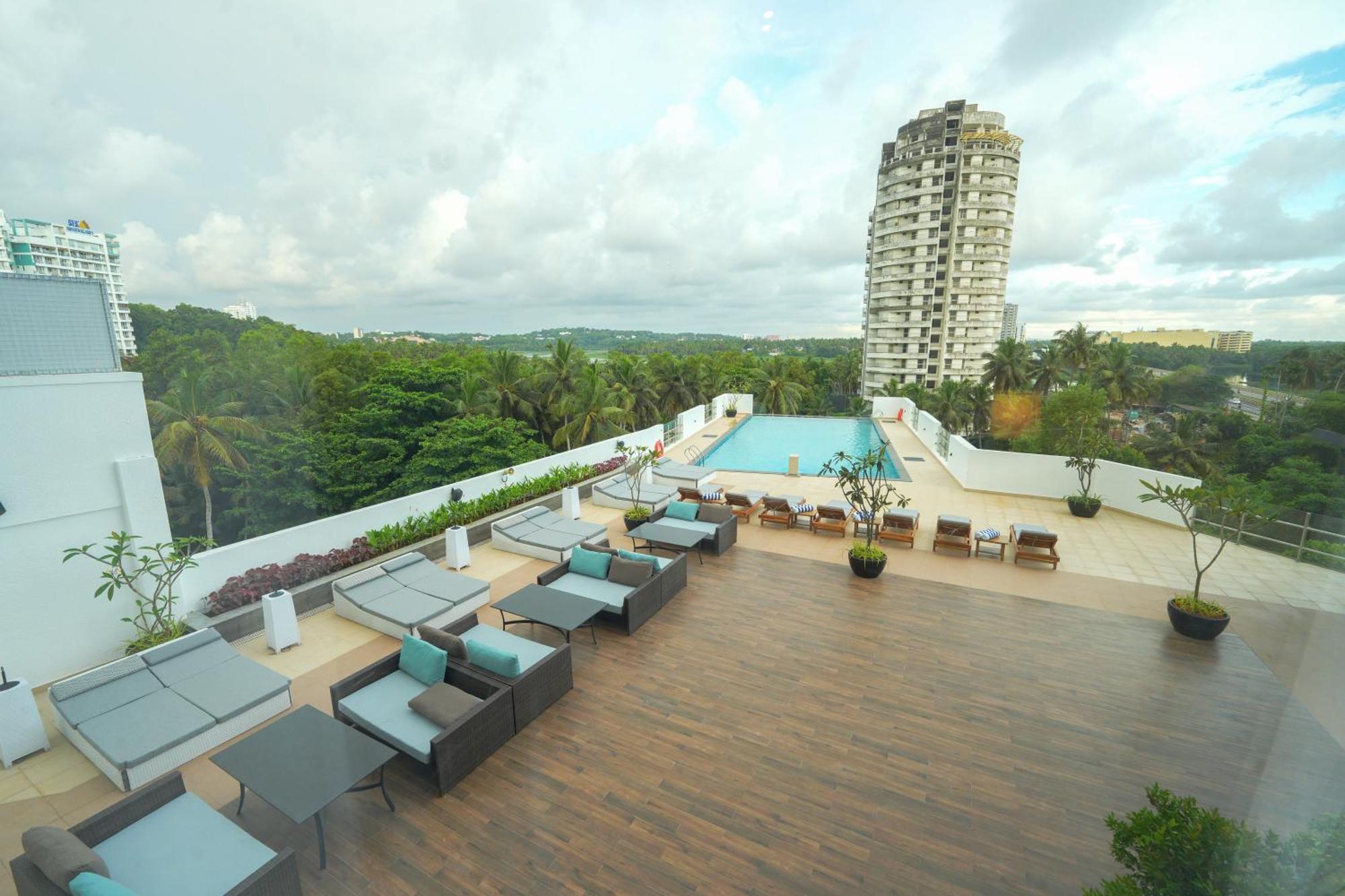 Gokulam Grand Trivandrum Thiruvananthapuram Buitenkant foto
