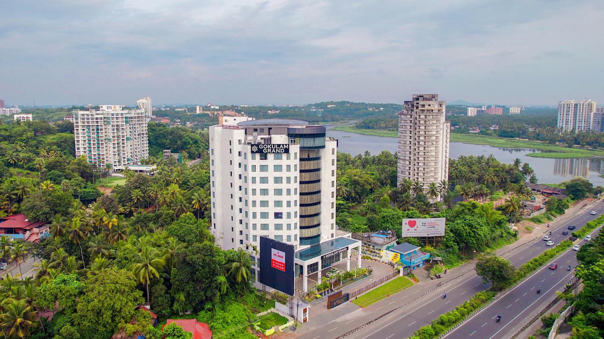 Gokulam Grand Trivandrum Thiruvananthapuram Buitenkant foto