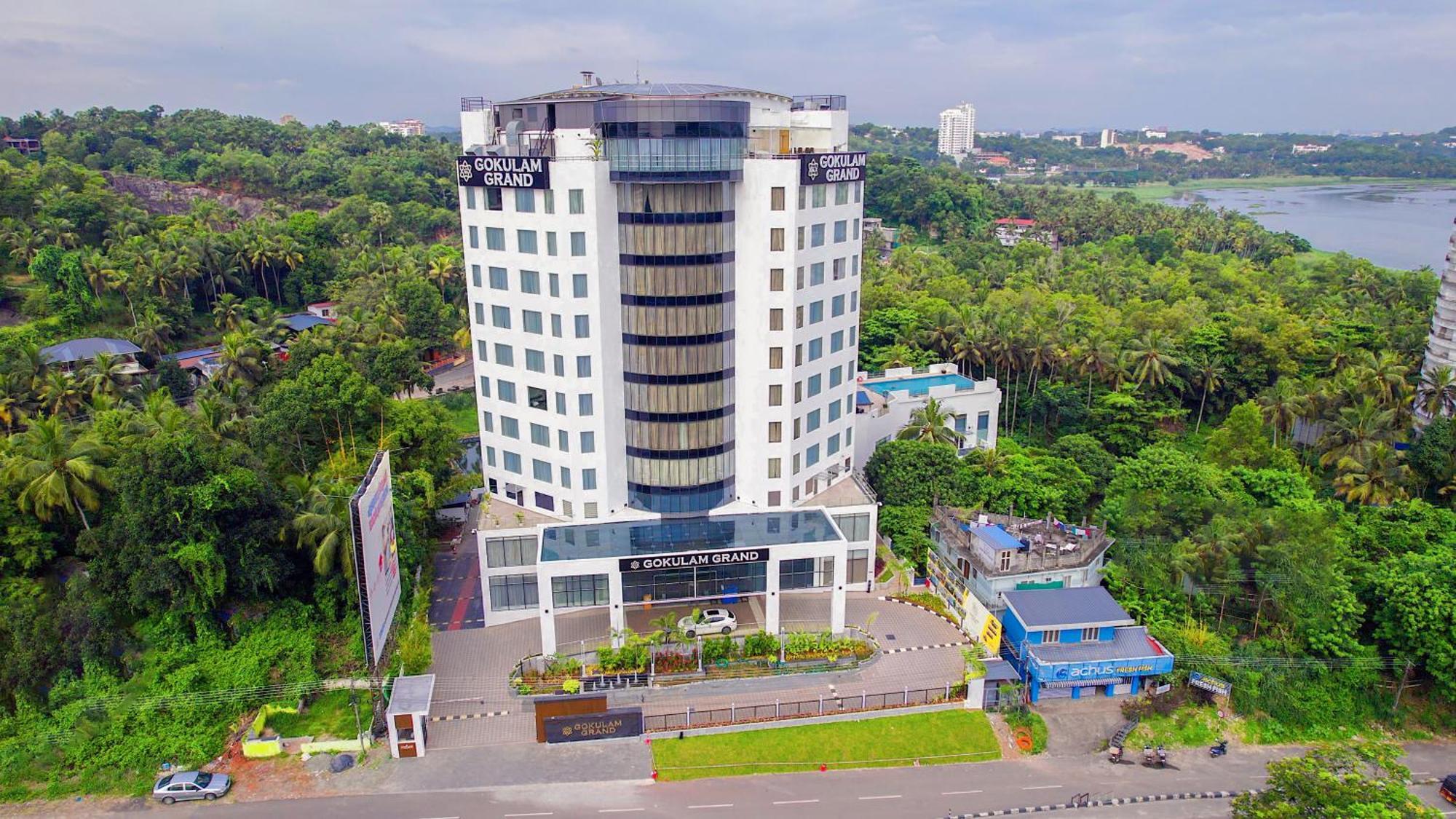 Gokulam Grand Trivandrum Thiruvananthapuram Buitenkant foto